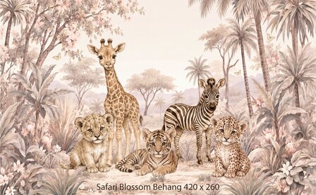 Safari Blossom &ndash; zacht safari behang in pastel